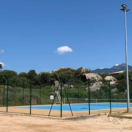 I Peri Aparthotel Pianottoli-Caldarello (Corsica)